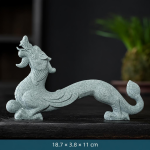 Figurina di creatura mitologica cinese in ceramica — A quattro zampe, collo eretto