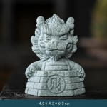 Figurina di creatura mitologica cinese in ceramica — Testa su base di mattoni