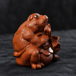 Figurina tea pet in argilla di Yixing a forma di rospo