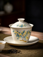 Gaiwan decorato in porcellana con motivi floreali
