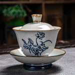 Gaiwan in porcellana blu con decori dipinti a mano — Fiori e fogliame