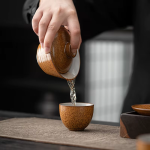 Gaiwan in porcellana con smalto dorato