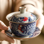 Gaiwan in porcellana decorato con pesci