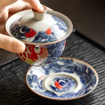 Gaiwan in porcellana decorato con pesci
