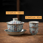 Servizio da tè in porcellana con gaiwan o teiera — Ciotola con coperchio e tazze, caratteri e sigilli rossi