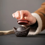 Supporto per coperchio della teiera in ceramica a lingotto