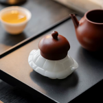 Supporto per tè a forma di tartaruga in ceramica