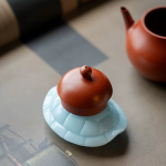 Supporto per tè a forma di tartaruga in ceramica