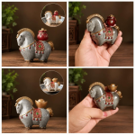 Tea pet a forma di cavallo che cambia colore