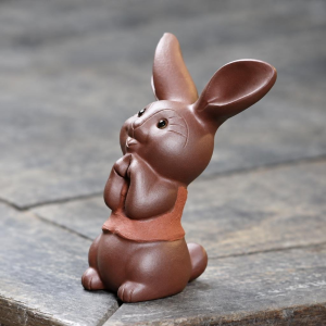 Tea pet a forma di coniglio in argilla viola