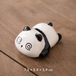 Tea pet a forma di panda in ceramica — Sdraiato, occhi a spirale