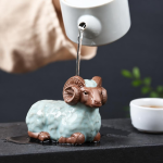 Tea pet a forma di pecora in ceramica