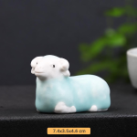 Tea pet a forma di pecora in ceramica — Piccola, sdraiata, testa bianca