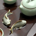 Tea pet carpa in ceramica smaltata