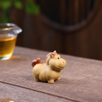 Tea pet cavallo in argilla di Yixing