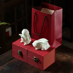 Tea pet coniglio in ceramica con orecchie pendenti — Duo lucido con confezione regalo