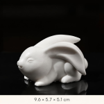 Tea pet coniglio in ceramica con orecchie pendenti — Sdraiato opaco