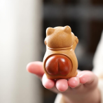 Tea pet gatto in argilla Yixing con zampe alzate