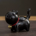 Tea pet gatto in ceramica con collare rosso — Nero