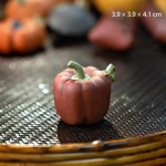 Tea pet in argilla di Yixing a forma di frutta — Zucca rosso-bruna