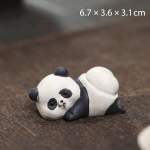 Tea pet in argilla di Yixing a forma di panda — Sdraiato