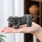 Tea pet in argilla viola con animali zodiacali