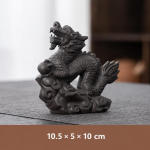 Tea pet in argilla viola con animali zodiacali — Drago
