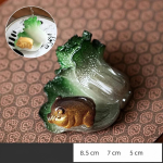 Tea pet in resina con duo di carpe — Verde chiaro, verde scuro e marrone dorato
