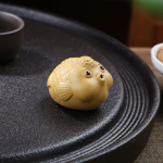 Tea pet pesce in ceramica — Giallo ocra