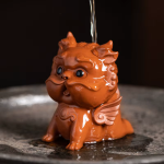 Tea pet Pixiu in argilla viola