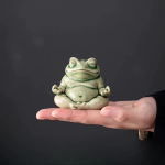 Tea pet rana in ceramica smaltata — 7 × 6 cm