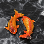 Tea pet termici a forma di carpe koi in resina — Arancione e rosso