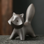Tea pet volpe in argilla di Yixing fatta a mano — Grigio scuro argentato